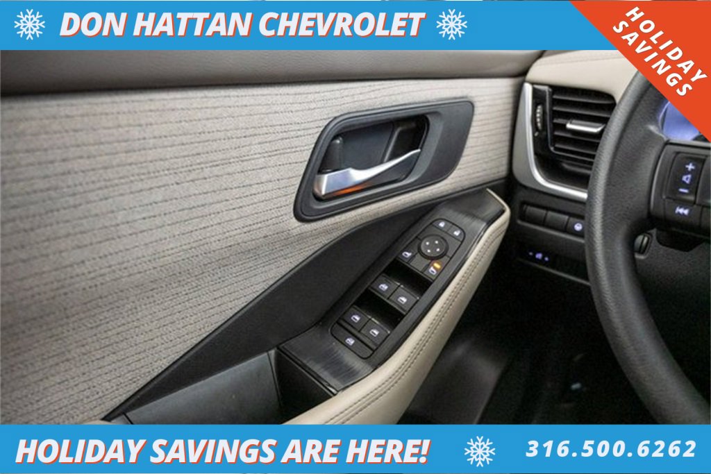 Used 2023 Nissan Rogue SV image 17