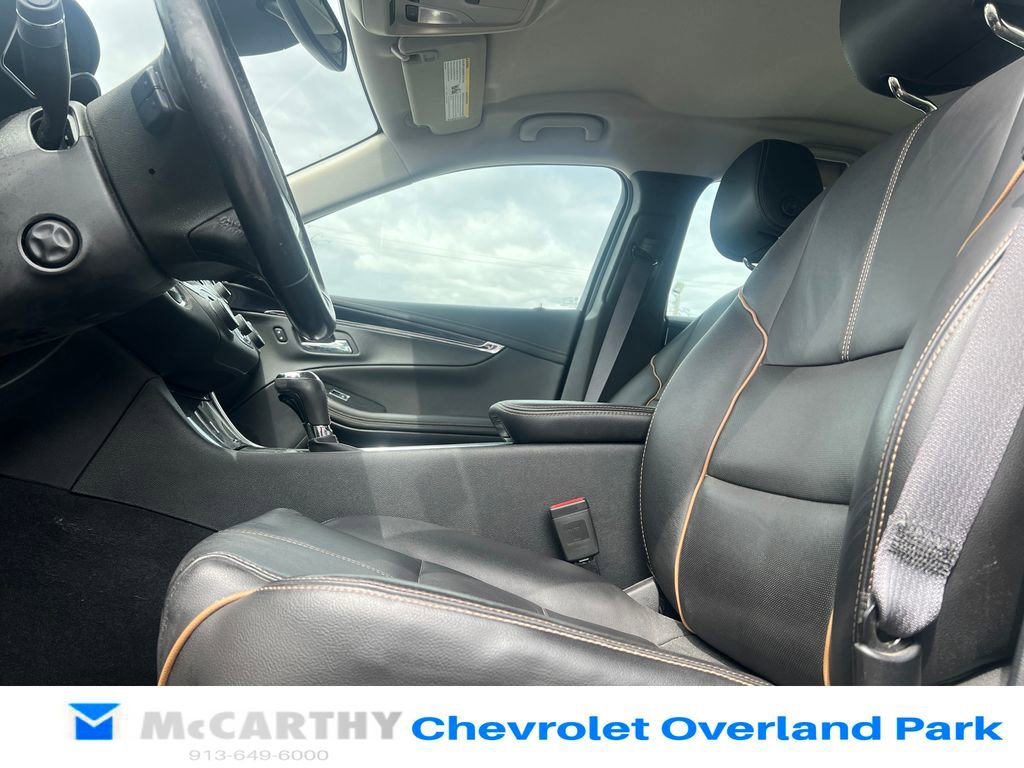 Used 2017 Chevrolet Impala Premier w/ Enhanced Convenience Package FWD image 10