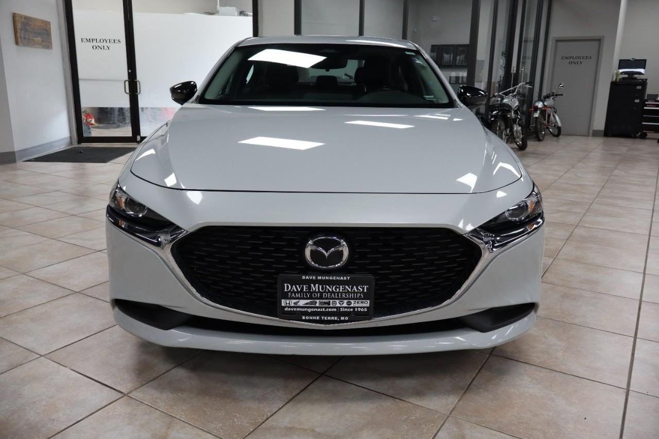 Used 2024 MAZDA MAZDA3 s FWD image 9