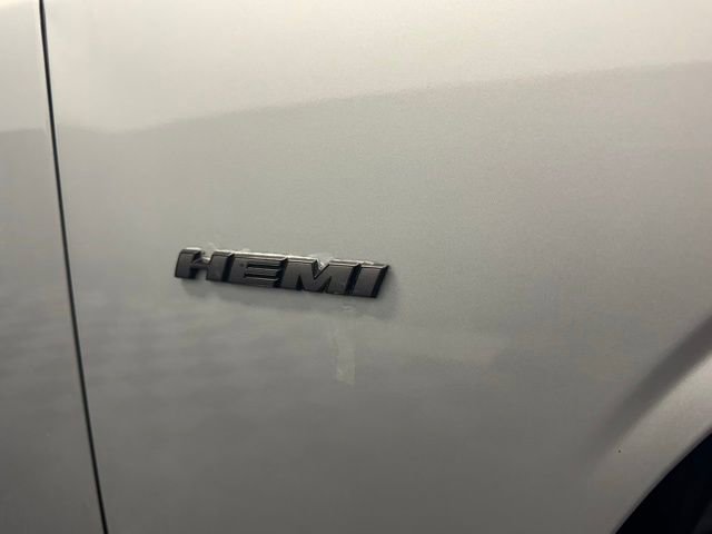 Used 2022 Dodge Challenger R/T image 36