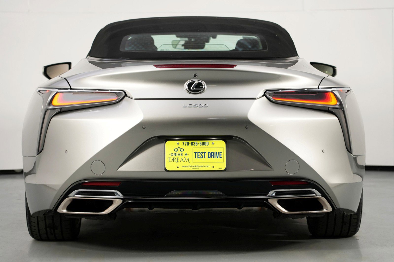 Used 2023 Lexus LC 500 Convertible image 11