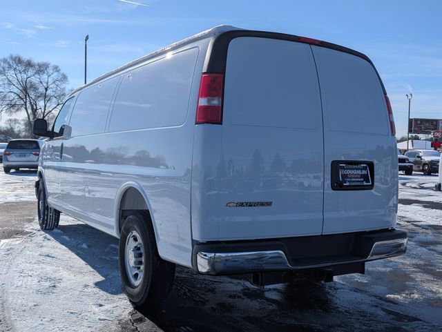 New 2025 Chevrolet Express 3500 Extended w/ Driver Convenience Package image 5