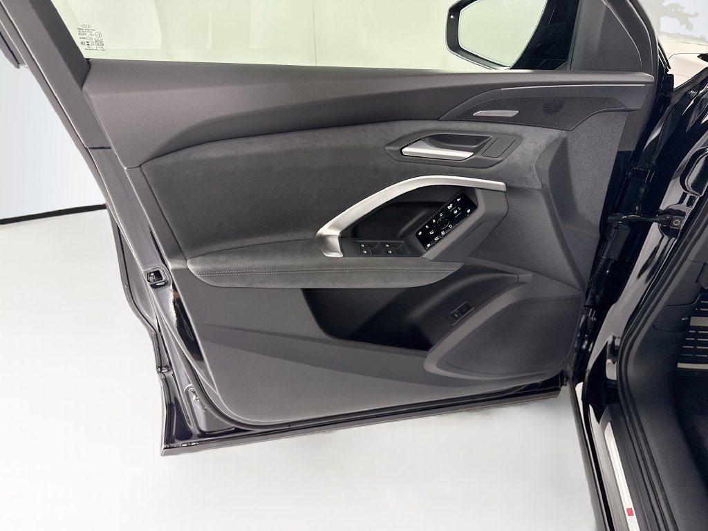 New 2026 Audi SQ5 Premium Plus AWD/4WD image 25