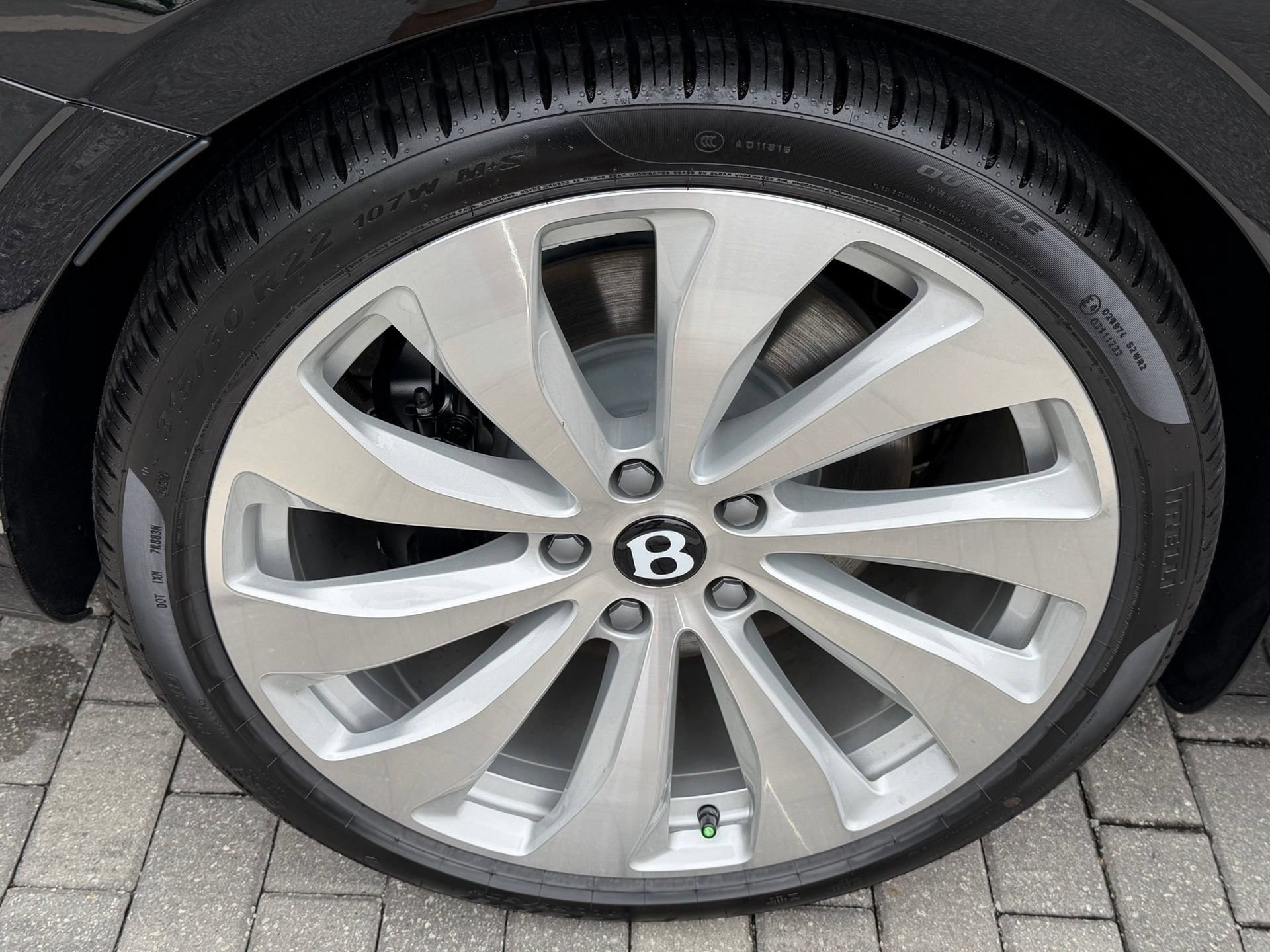 New 2026 Bentley Continental GT AWD/4WD image 36