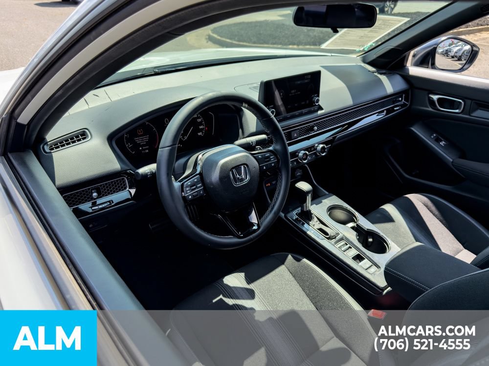Used 2025 Honda Civic Sport image 6