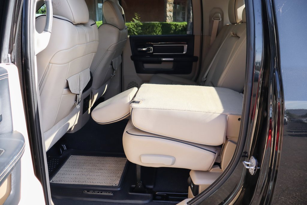 Used 2018 RAM 2500 Limited image 46