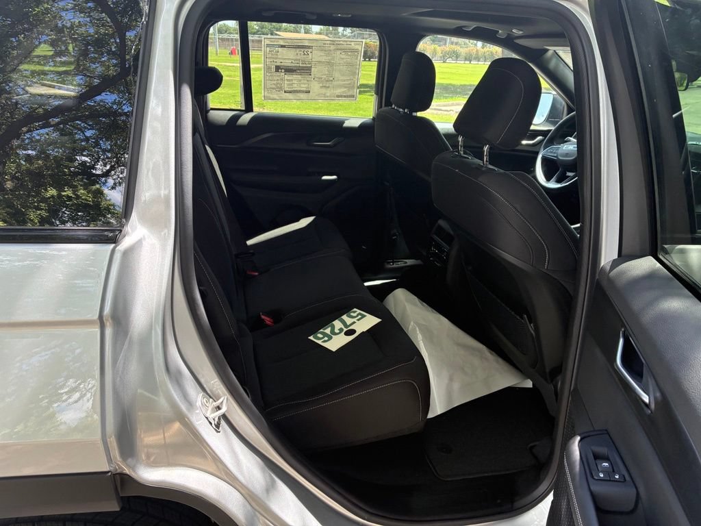 New 2026 Jeep Grand Cherokee Laredo X RWD image 13
