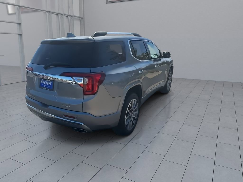Used 2023 GMC Acadia Denali w/ Denali Ultimate Package AWD/4WD image 9