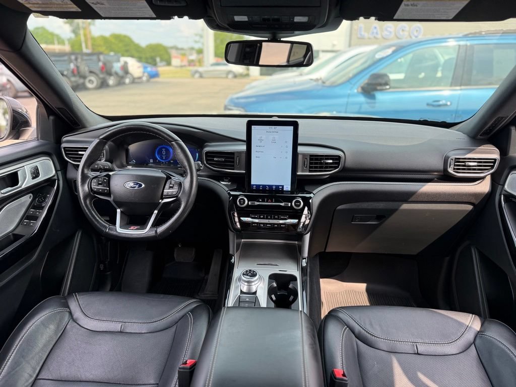 Certified 2023 Ford Explorer ST w/ Technology Package AWD/4WD video 2