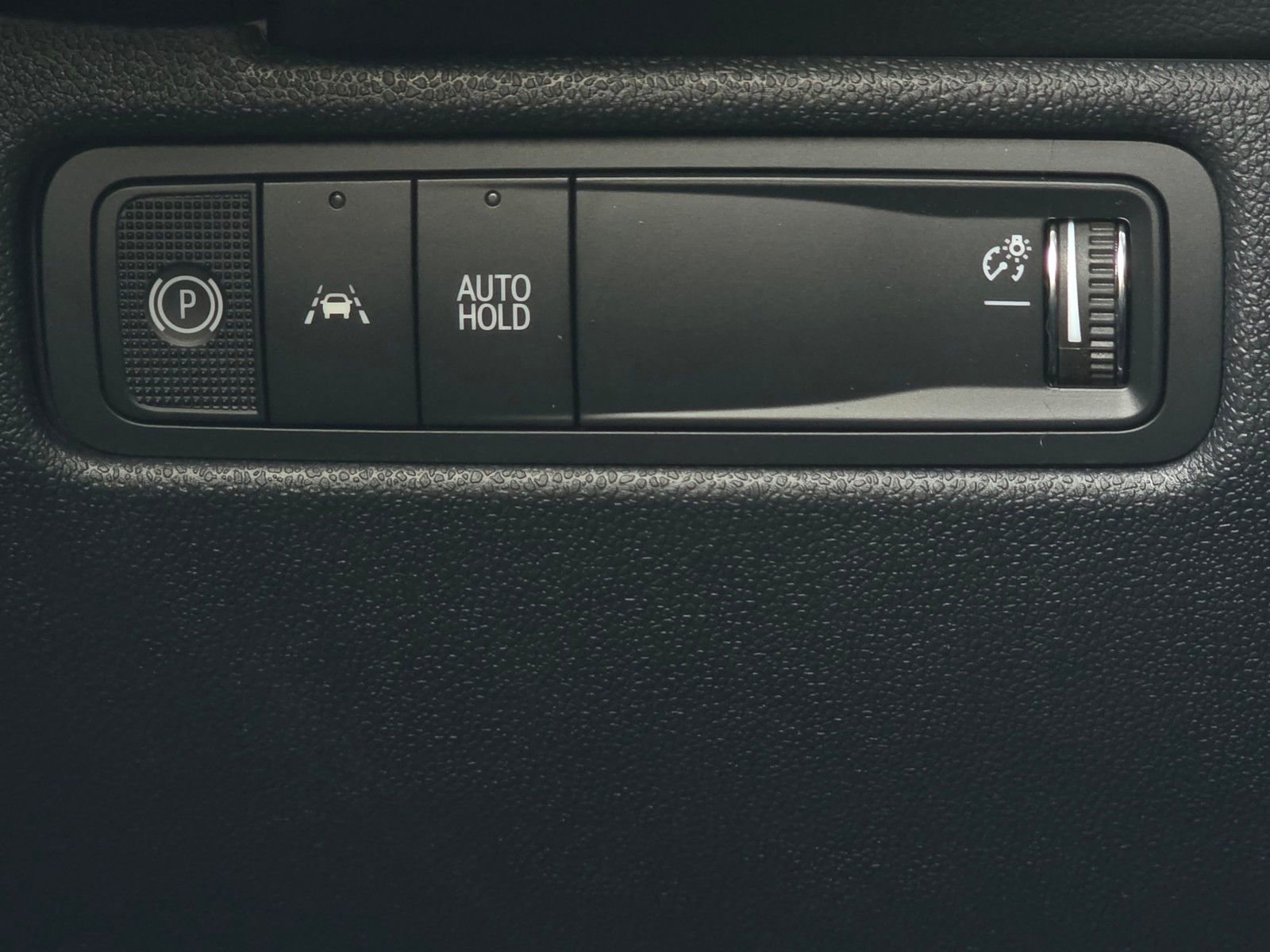 New 2026 Chevrolet Equinox EV LT w/ LPO, Blackout Package image 31