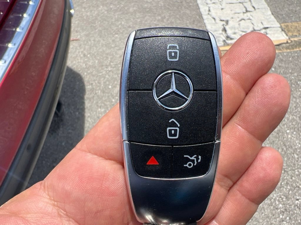 Used 2022 Mercedes-Benz GLS 450 4MATIC image 7