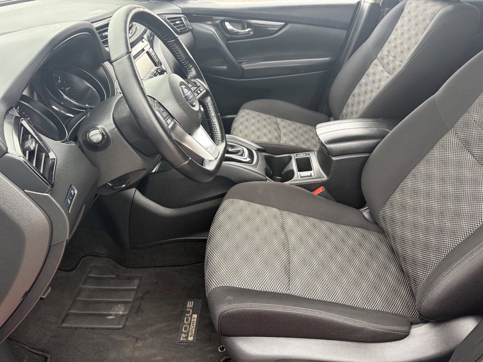 Certified 2021 Nissan Rogue Sport SV FWD image 20