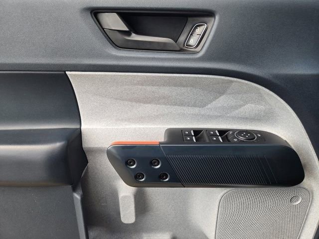 Used 2024 Ford Maverick XLT image 19