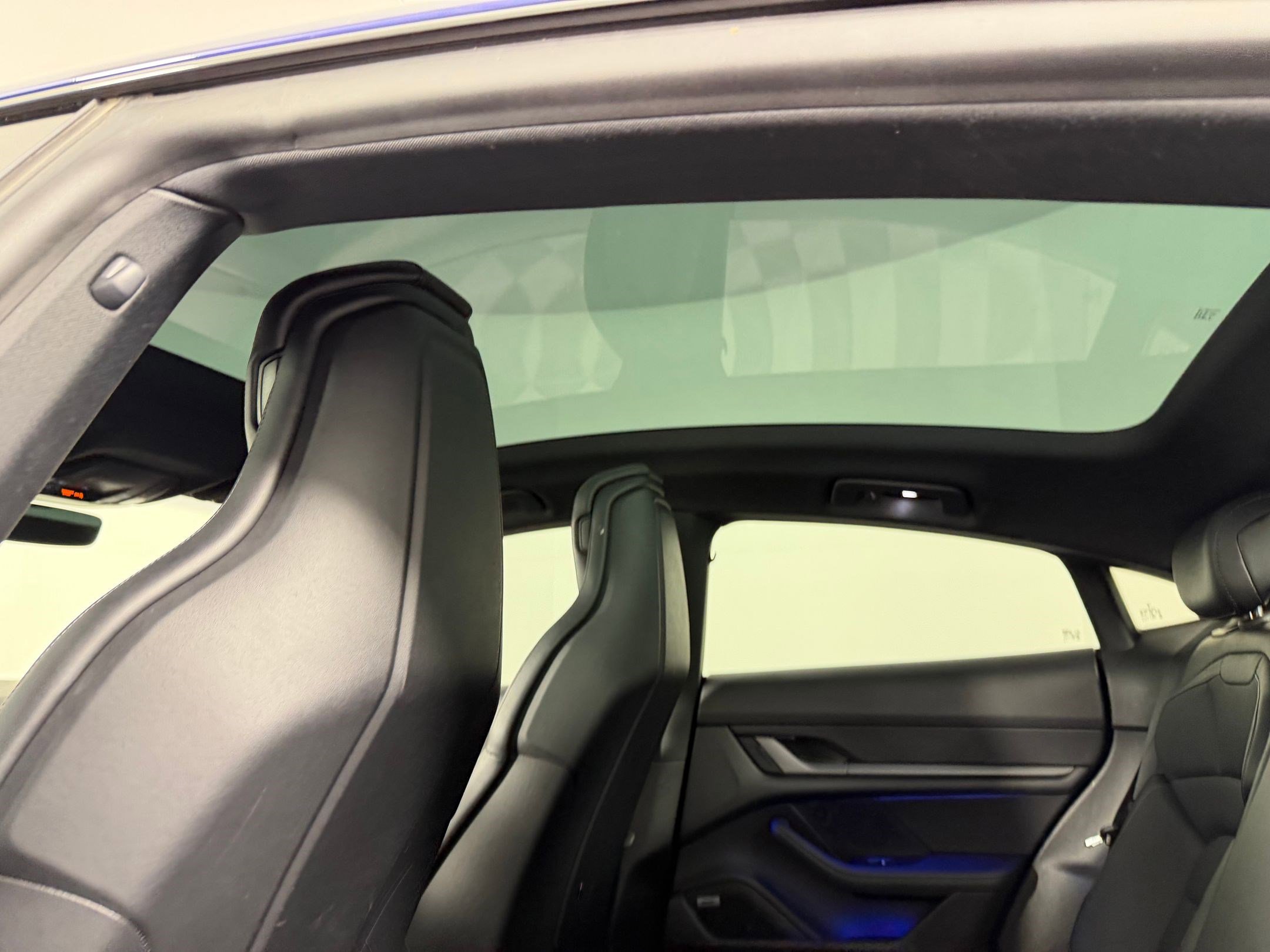 Certified 2022 Porsche Taycan 4S image 19