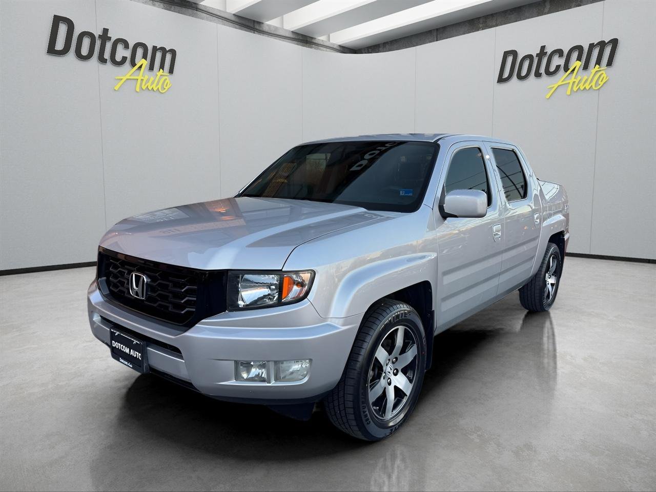 Used 2014 Honda Ridgeline SE image 1