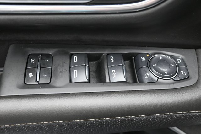 Used 2024 Chevrolet Suburban Premier AWD/4WD image 14