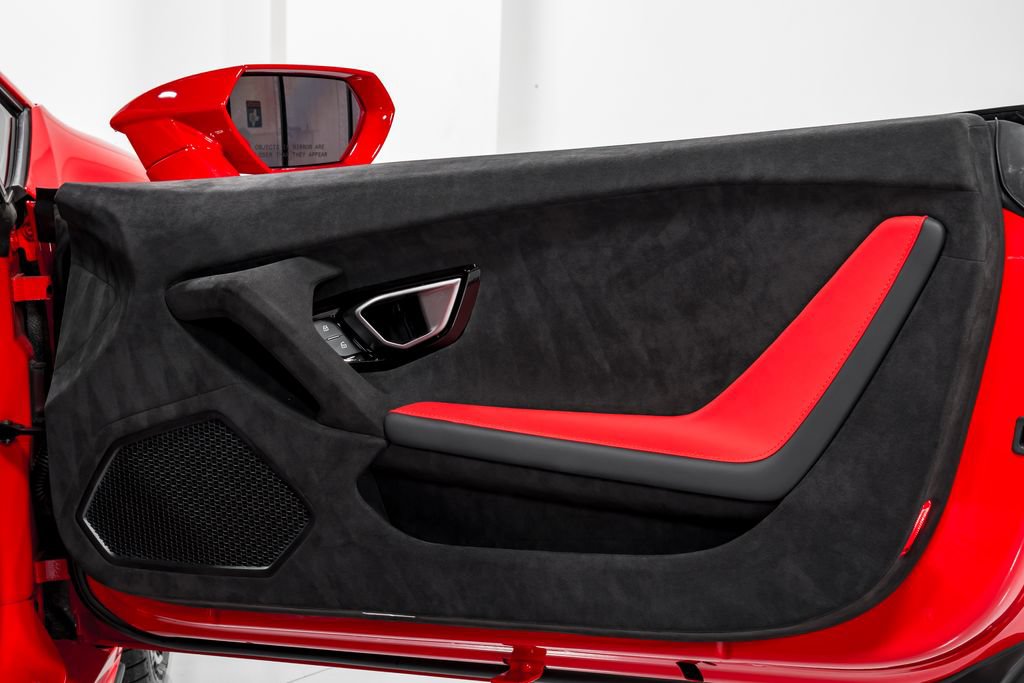 Used 2023 Lamborghini Huracan Tecnica RWD image 39