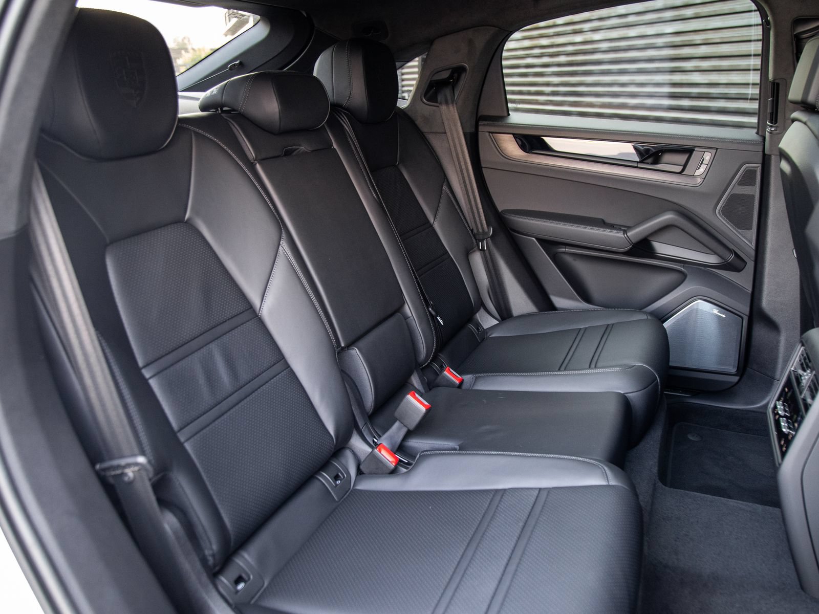 New 2026 Porsche Cayenne GTS AWD/4WD image 25