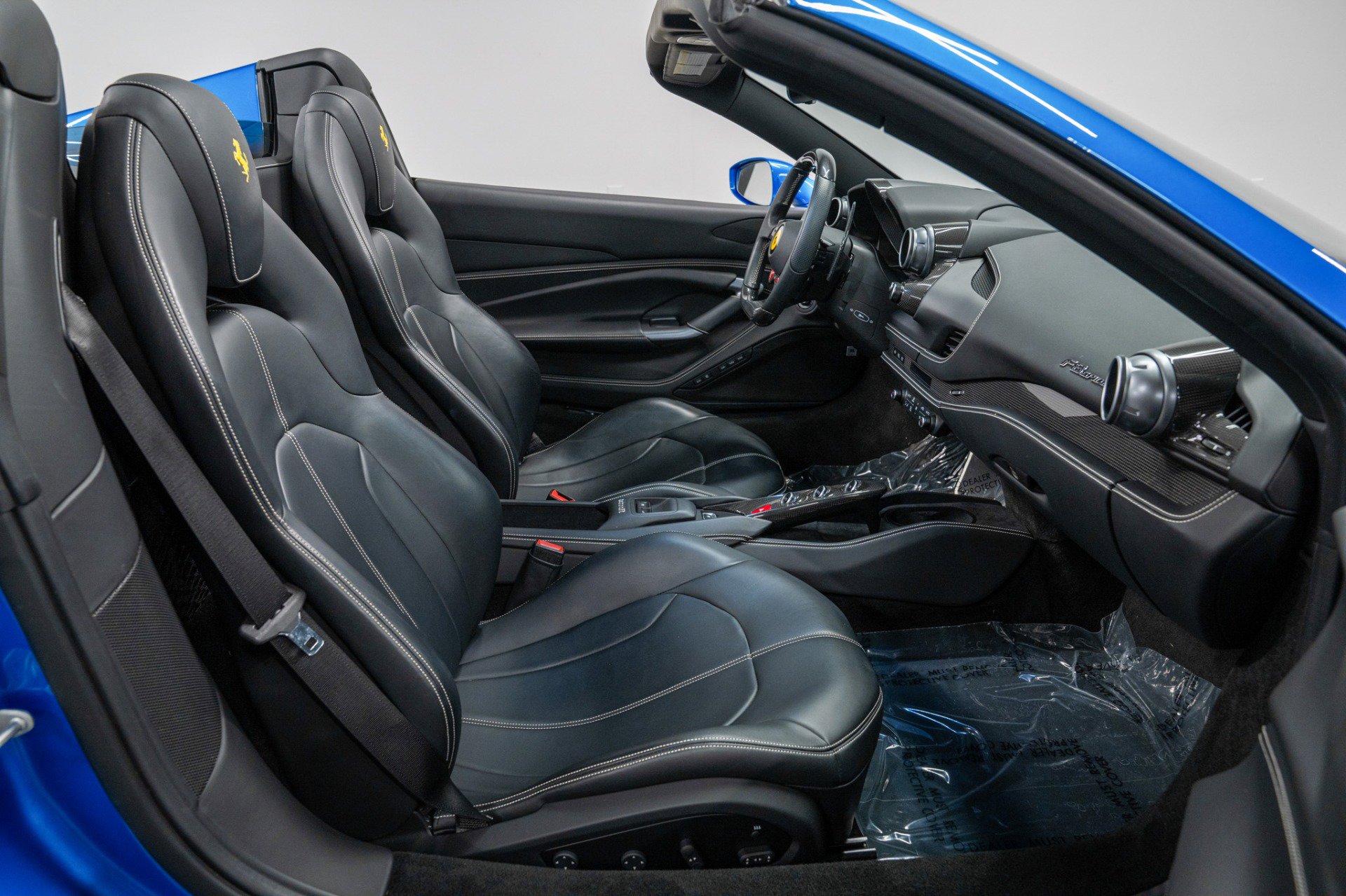 Used 2021 Ferrari F8 Tributo image 32