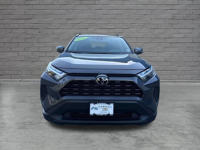Used 2025 Toyota RAV4 XLE AWD/4WD image 2