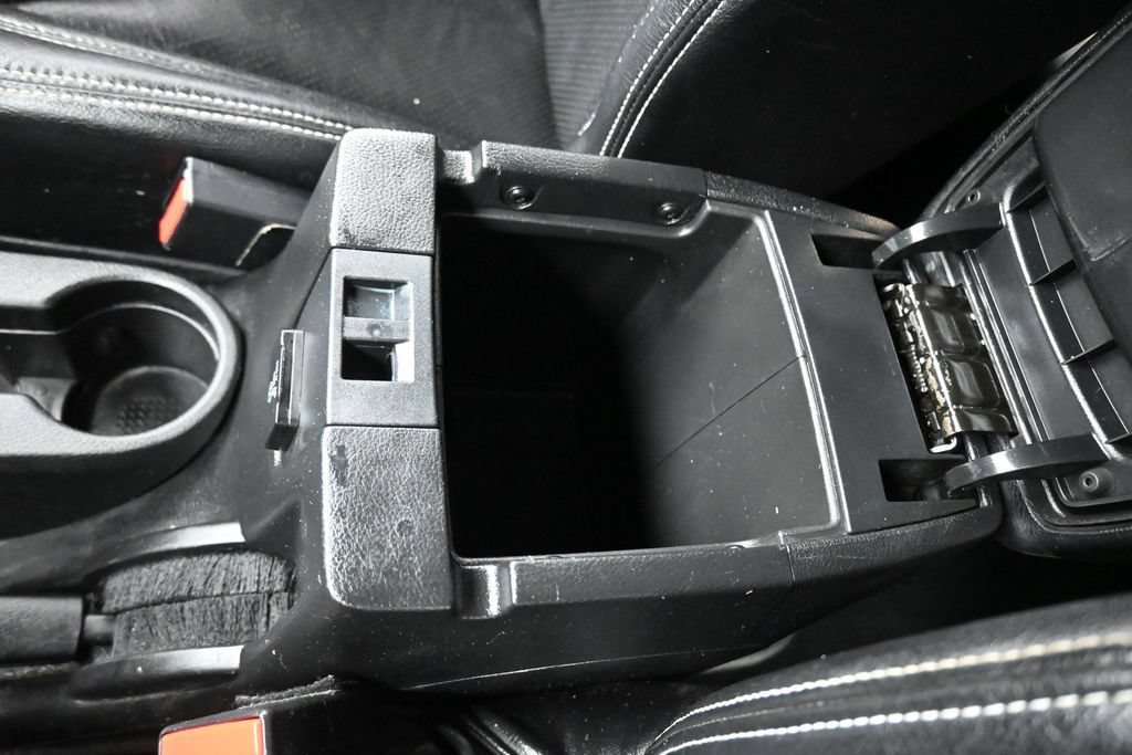Used 2016 Jeep Wrangler Unlimited Rubicon w/ Connectivity Group AWD/4WD image 20