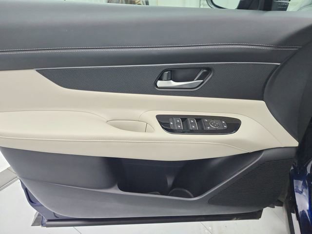 Used 2025 Nissan Murano SV image 31