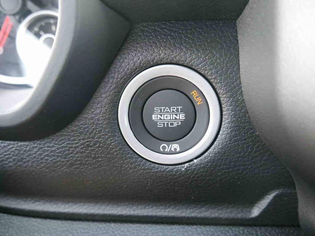 New 2026 RAM 1500 Express AWD/4WD image 30