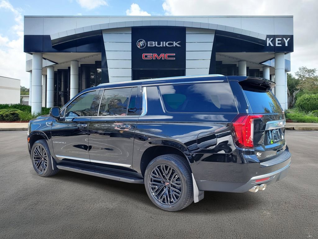 Certified 2022 GMC Yukon XL Denali image 3