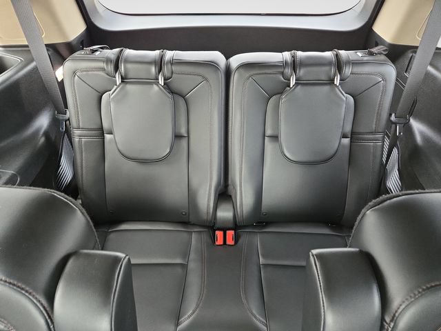 Used 2022 Lincoln Aviator Reserve w/ Equipment Group 201A AWD/4WD image 14