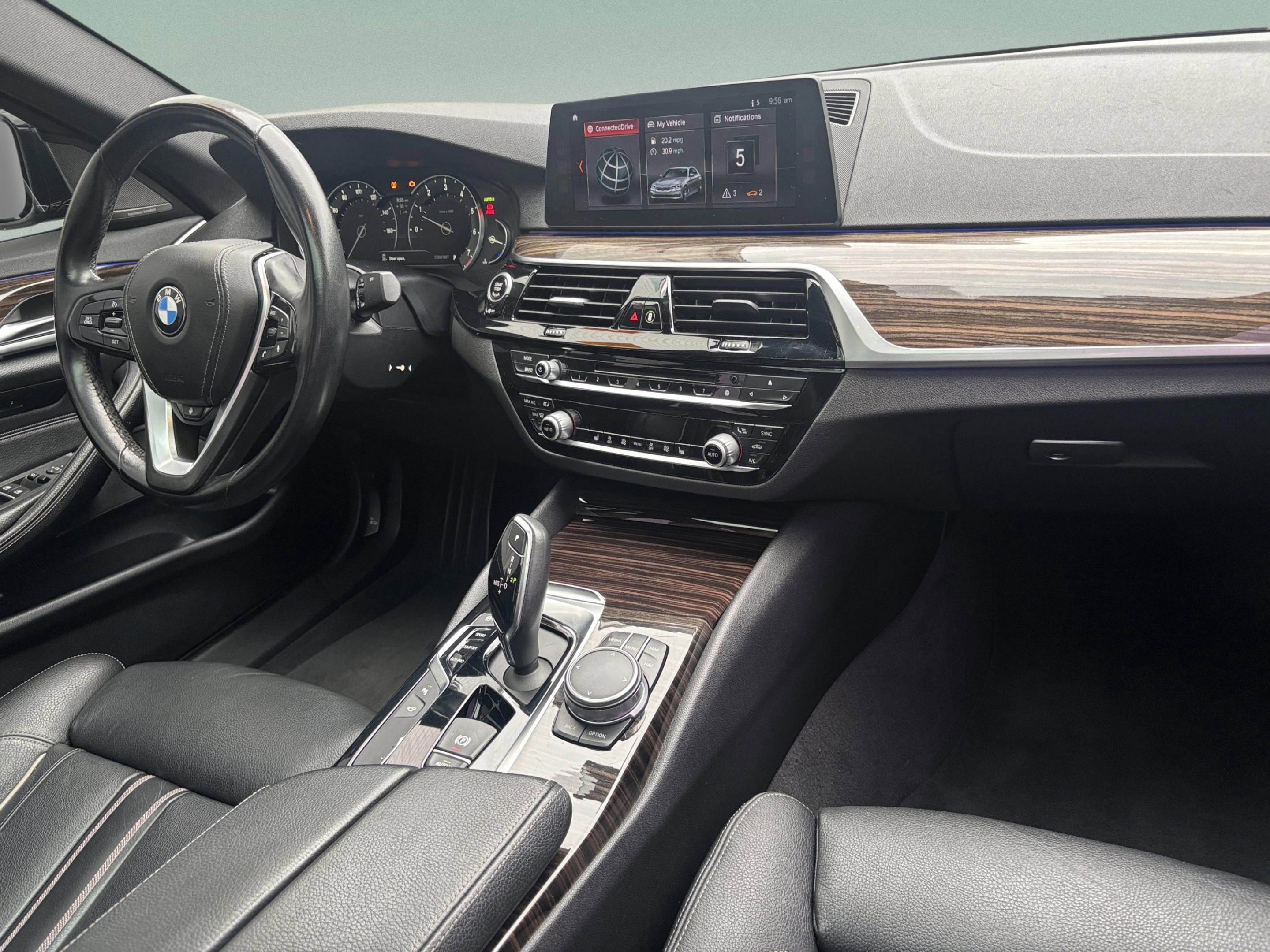 Used 2017 BMW 530i xDrive AWD/4WD image 11