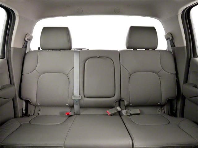 Used 2010 Nissan Frontier LE w/ LE Value Truck Pkg AWD/4WD image 16