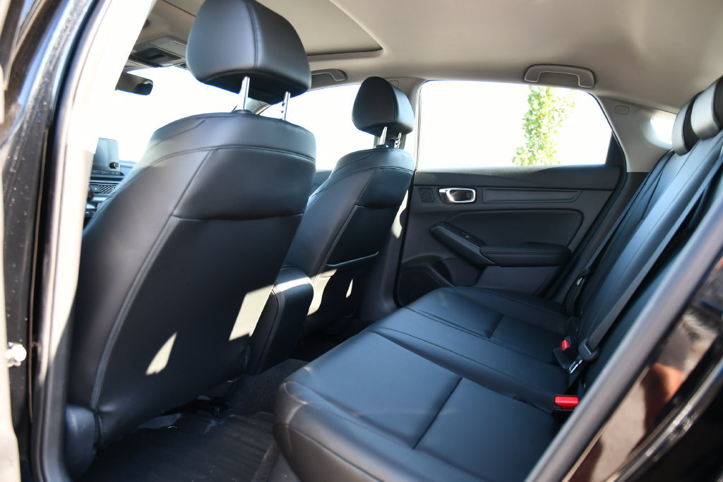 Used 2025 Acura Integra FWD image 25