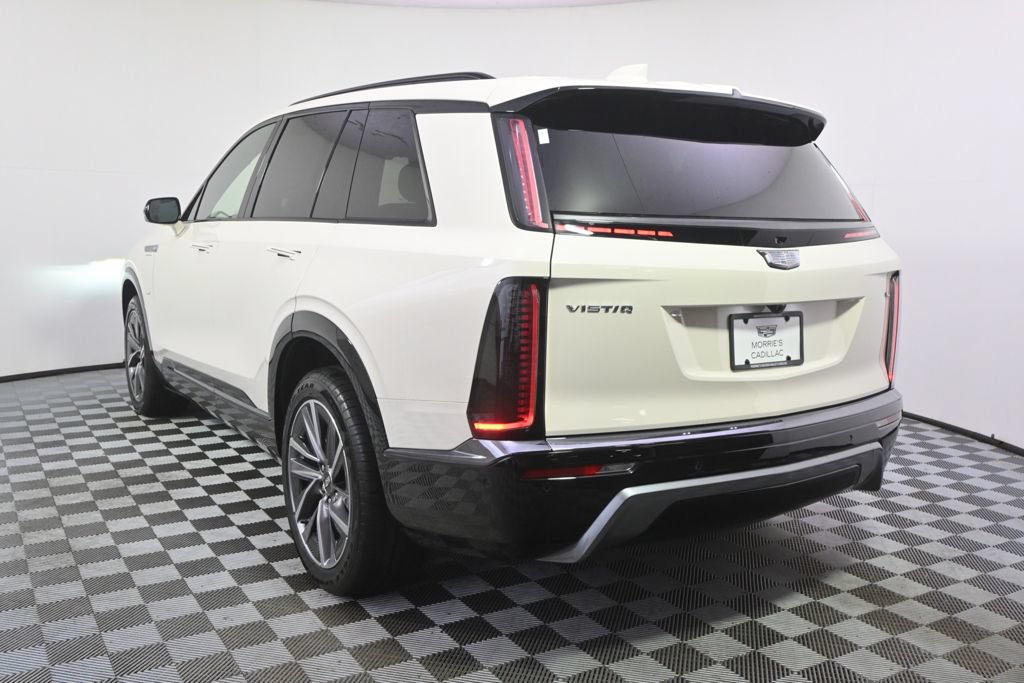 New 2027 Cadillac Vistiq Sport w/ LPO, Floor Liner Package AWD/4WD image 4