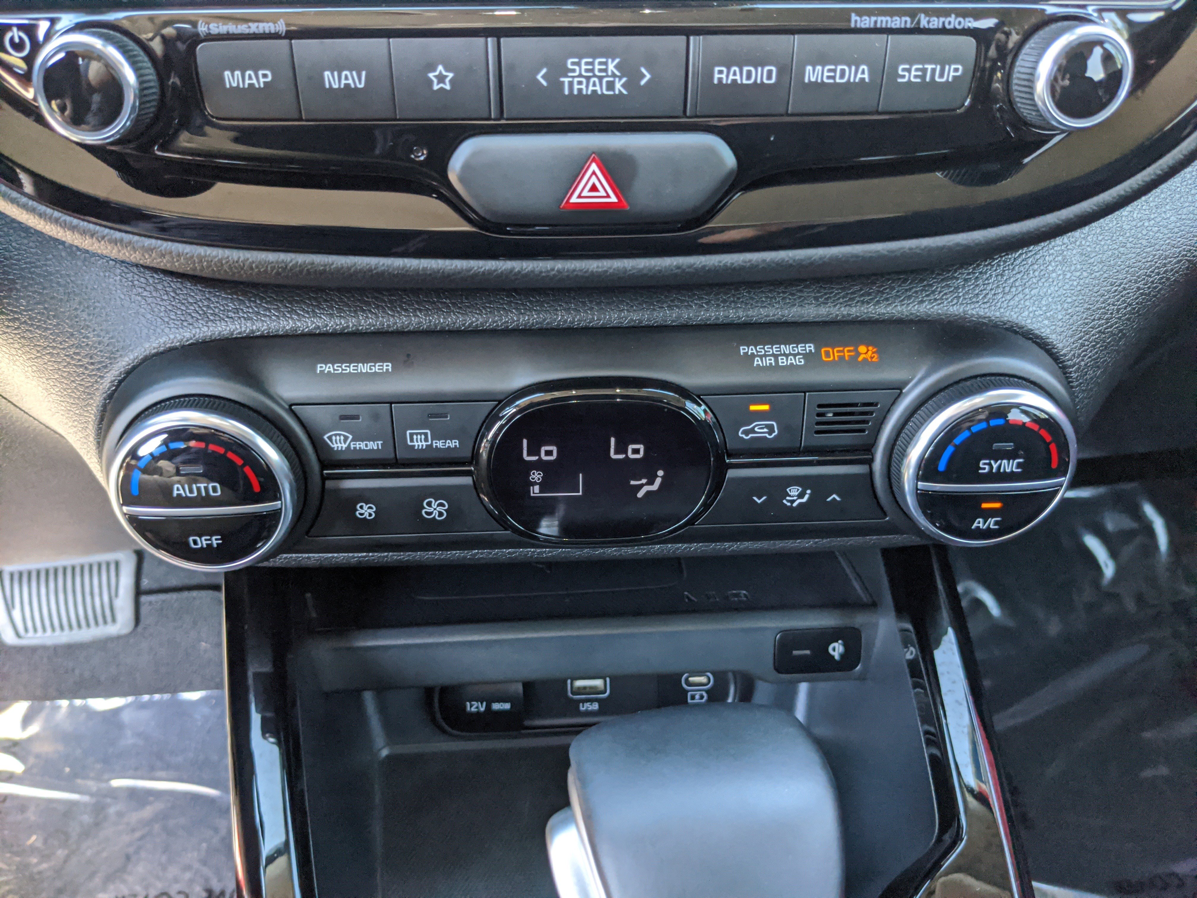 Used 2024 Kia Soul GT-Line w/ Option Group 020 image 28