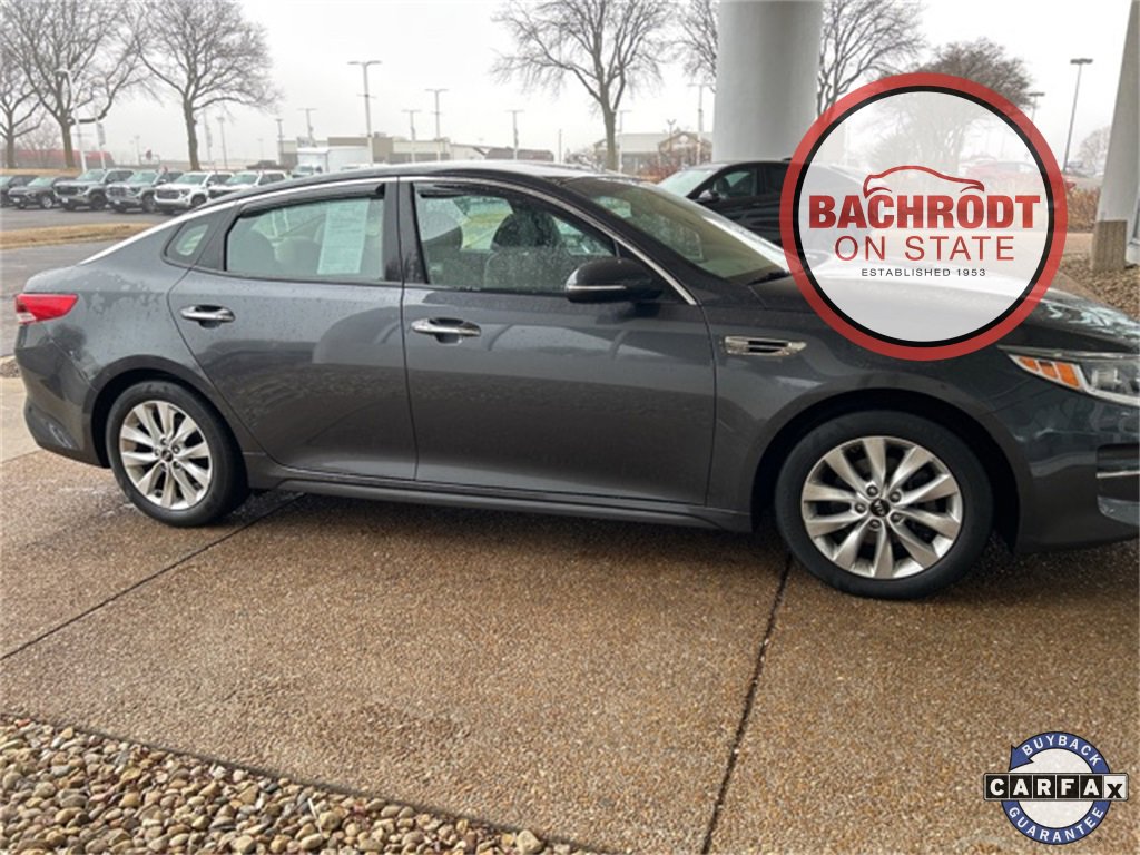 Used 2017 Kia Optima LX image 4