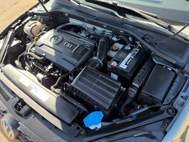 Used 2017 Volkswagen GTI Sport image 40