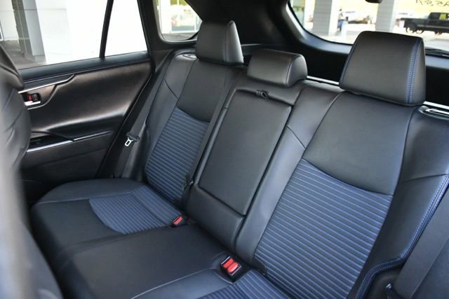 Used 2023 Toyota RAV4 XSE AWD/4WD image 13