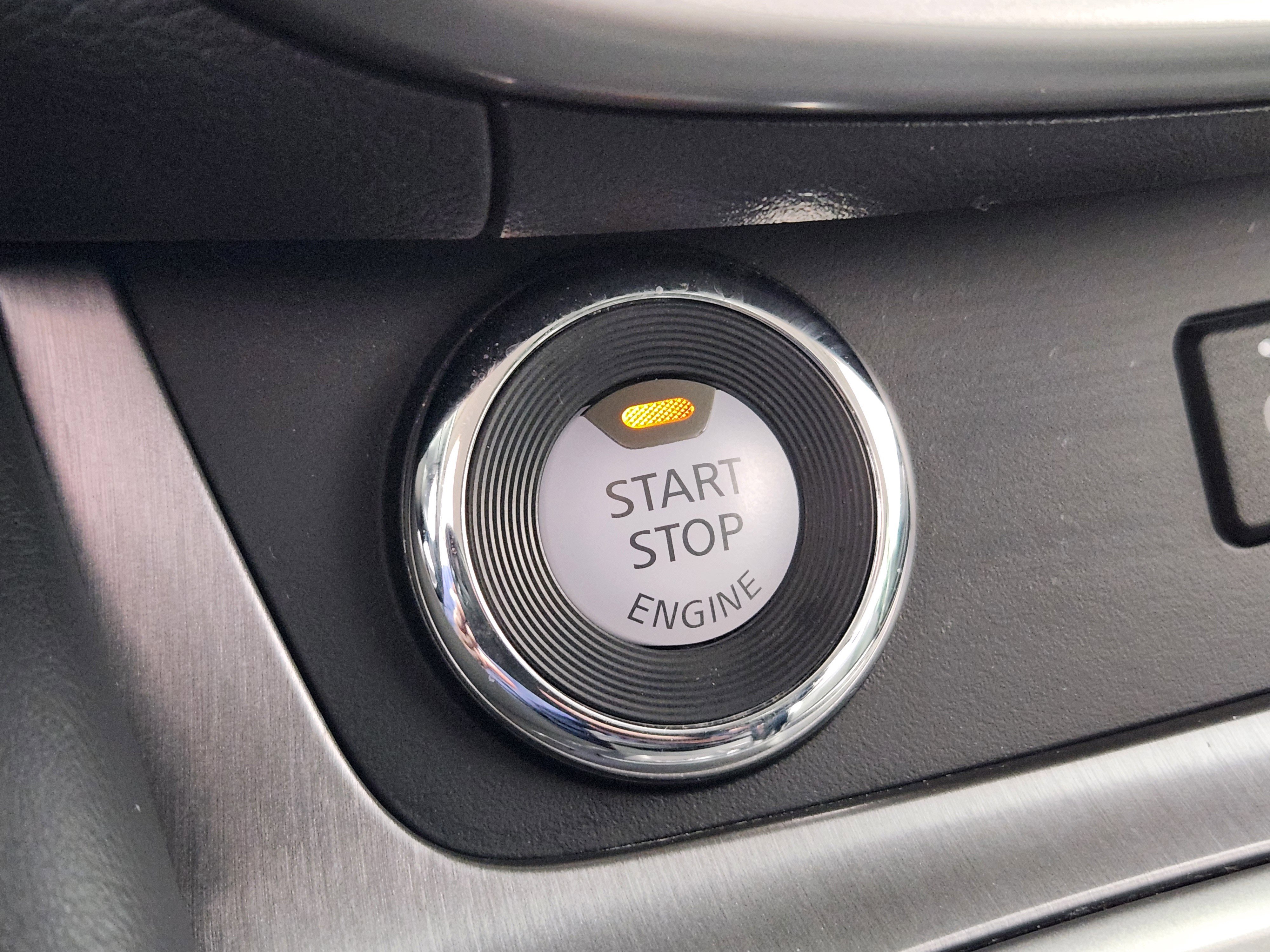 Used 2020 Nissan Murano SL image 26