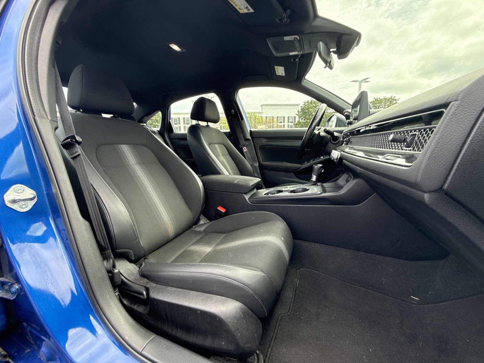 Used 2023 Honda Civic Sport image 23
