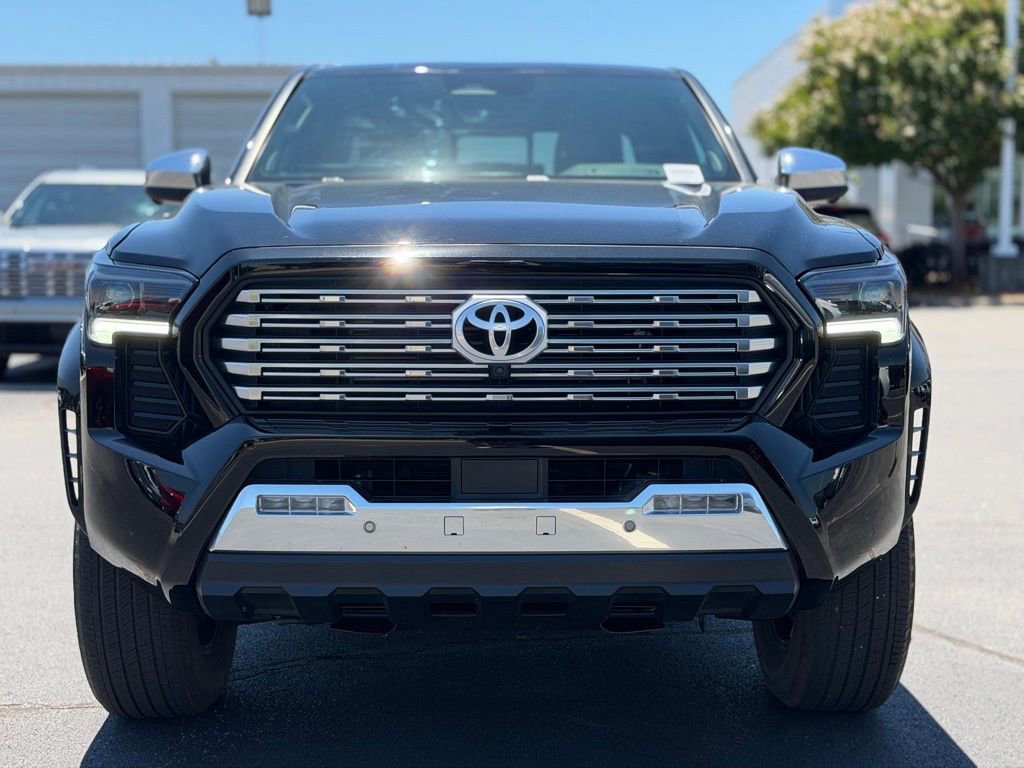 Used 2024 Toyota Tacoma Limited w/ Limited Package (LT) AWD/4WD image 3