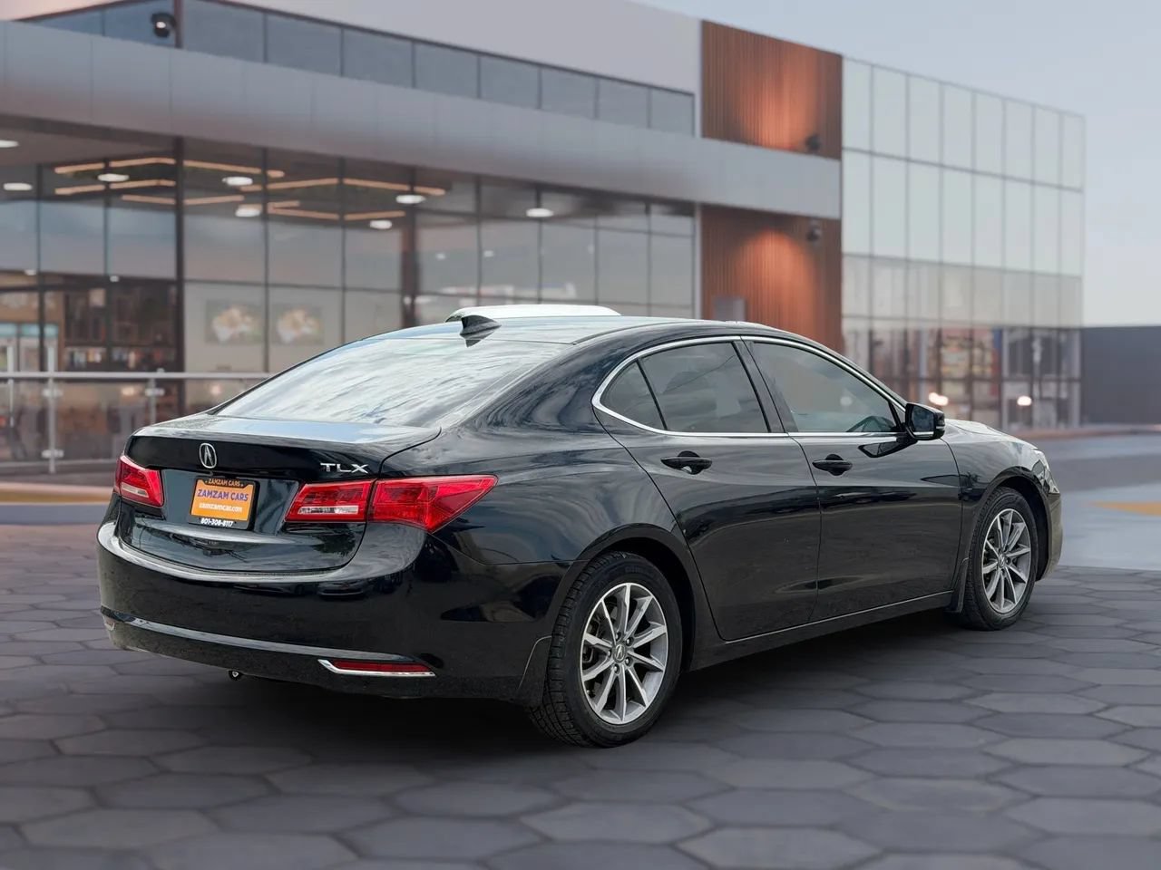 Used 2018 Acura TLX FWD image 10