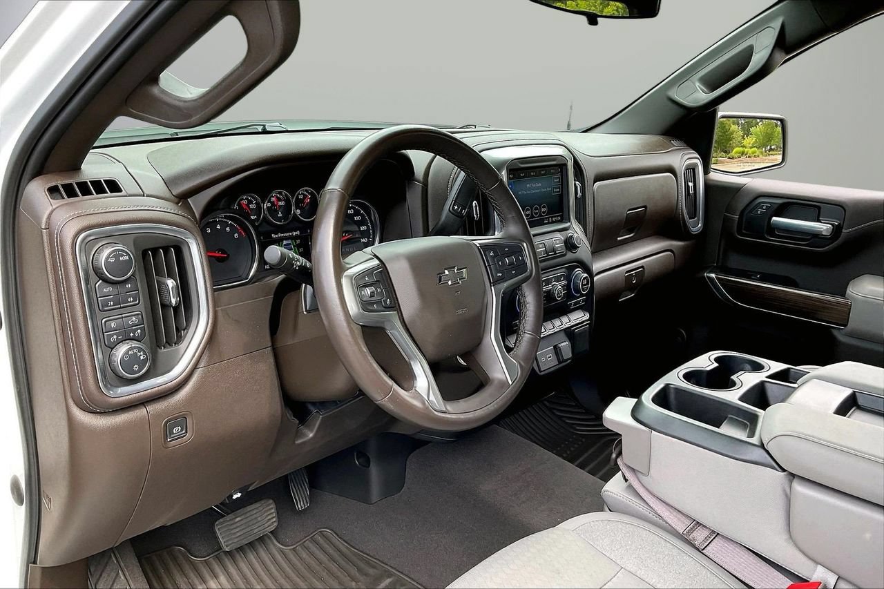 Used 2021 Chevrolet Silverado 1500 RST w/ Z71 Off-Road Package AWD/4WD image 19