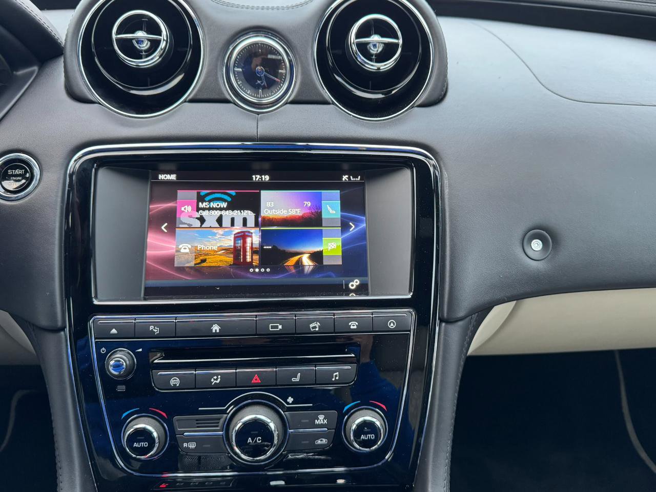 Used 2016 Jaguar XJ L Portfolio image 18