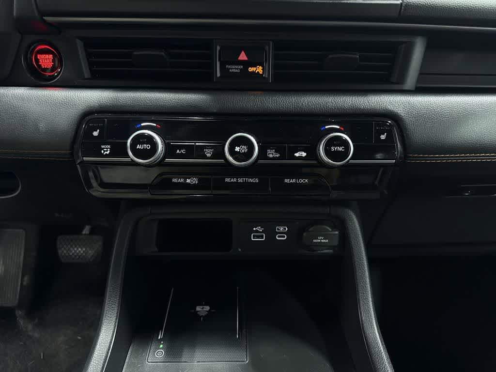 Used 2024 Honda Pilot TrailSport image 22
