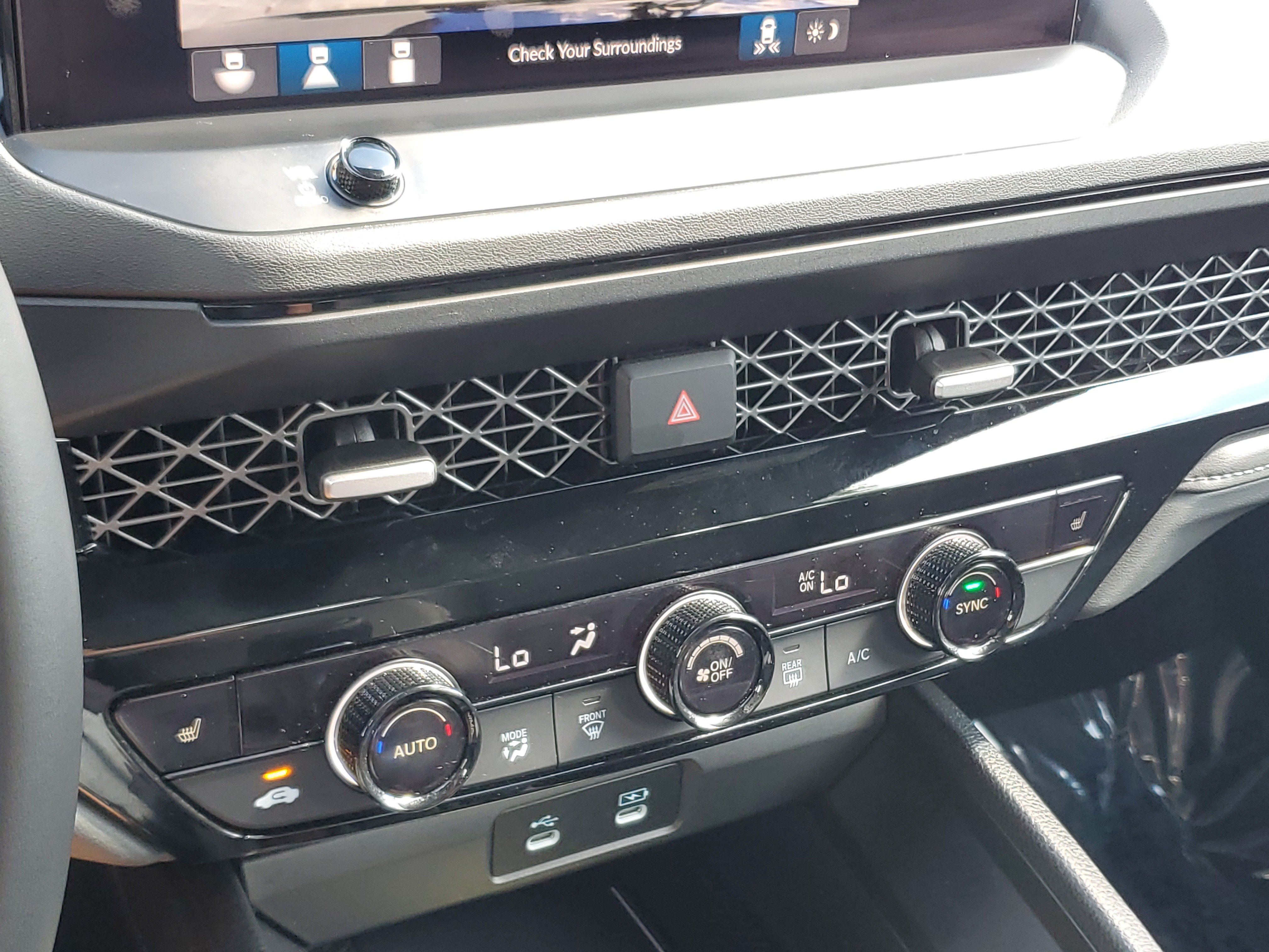 Used 2025 Honda Accord Sport image 28