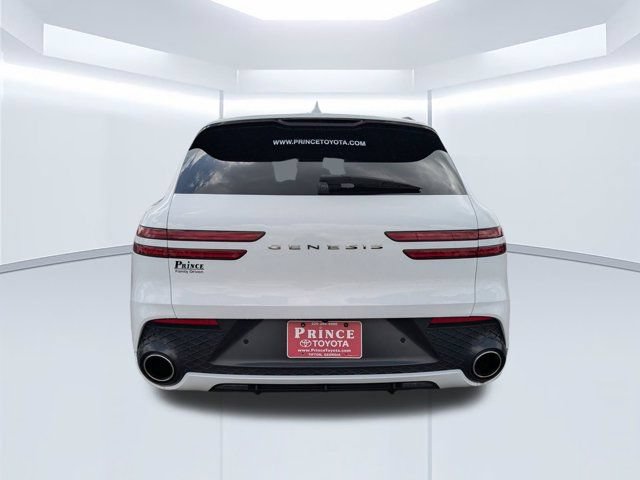 Used 2022 Genesis GV70 3.5T Sport w/ Sport Prestige Package AWD/4WD image 5