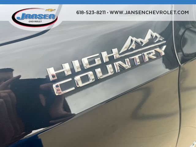 Used 2024 Chevrolet Tahoe High Country AWD/4WD image 32