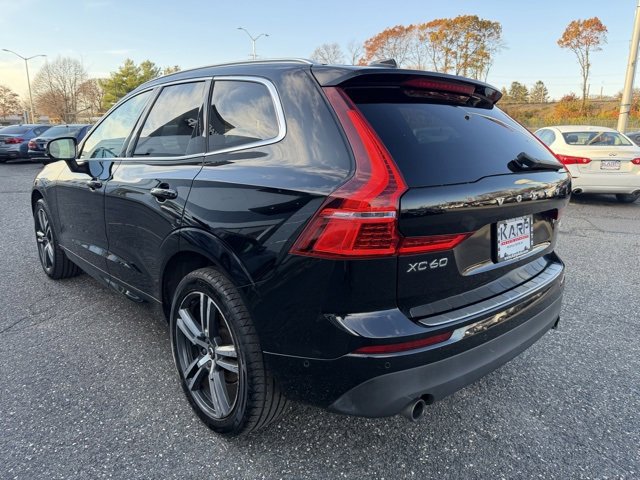 Used 2019 Volvo XC60 T5 Momentum w/ Premium Package image 11
