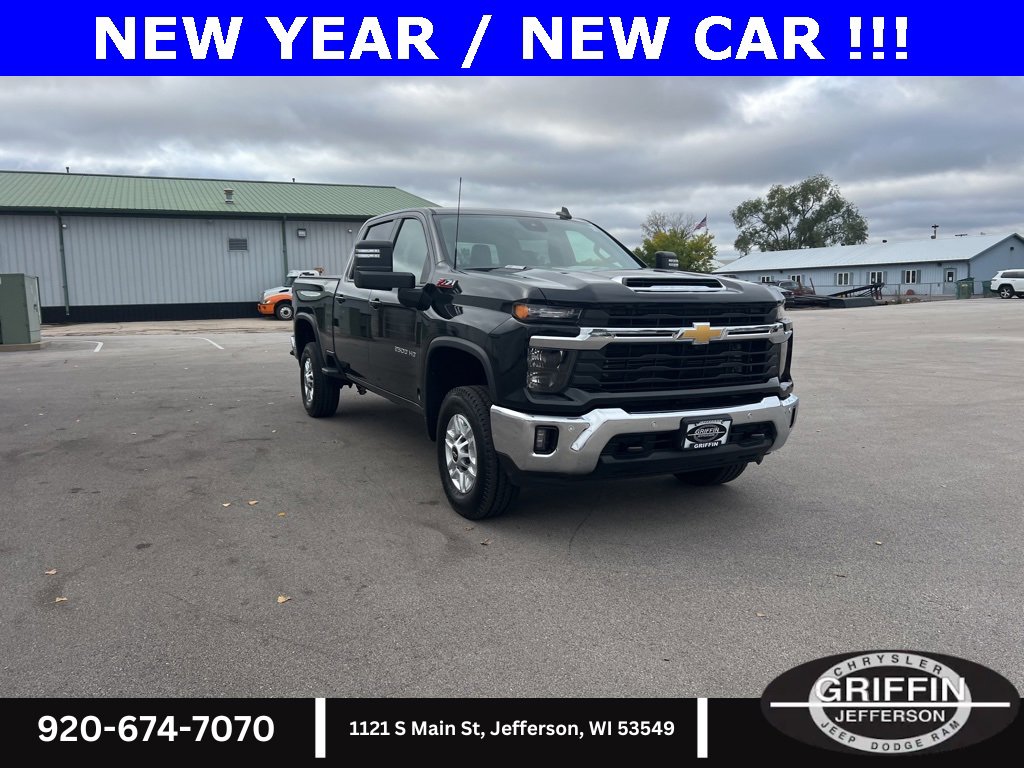 Used 2025 Chevrolet Silverado 2500 LT w/ Safety Package image 6