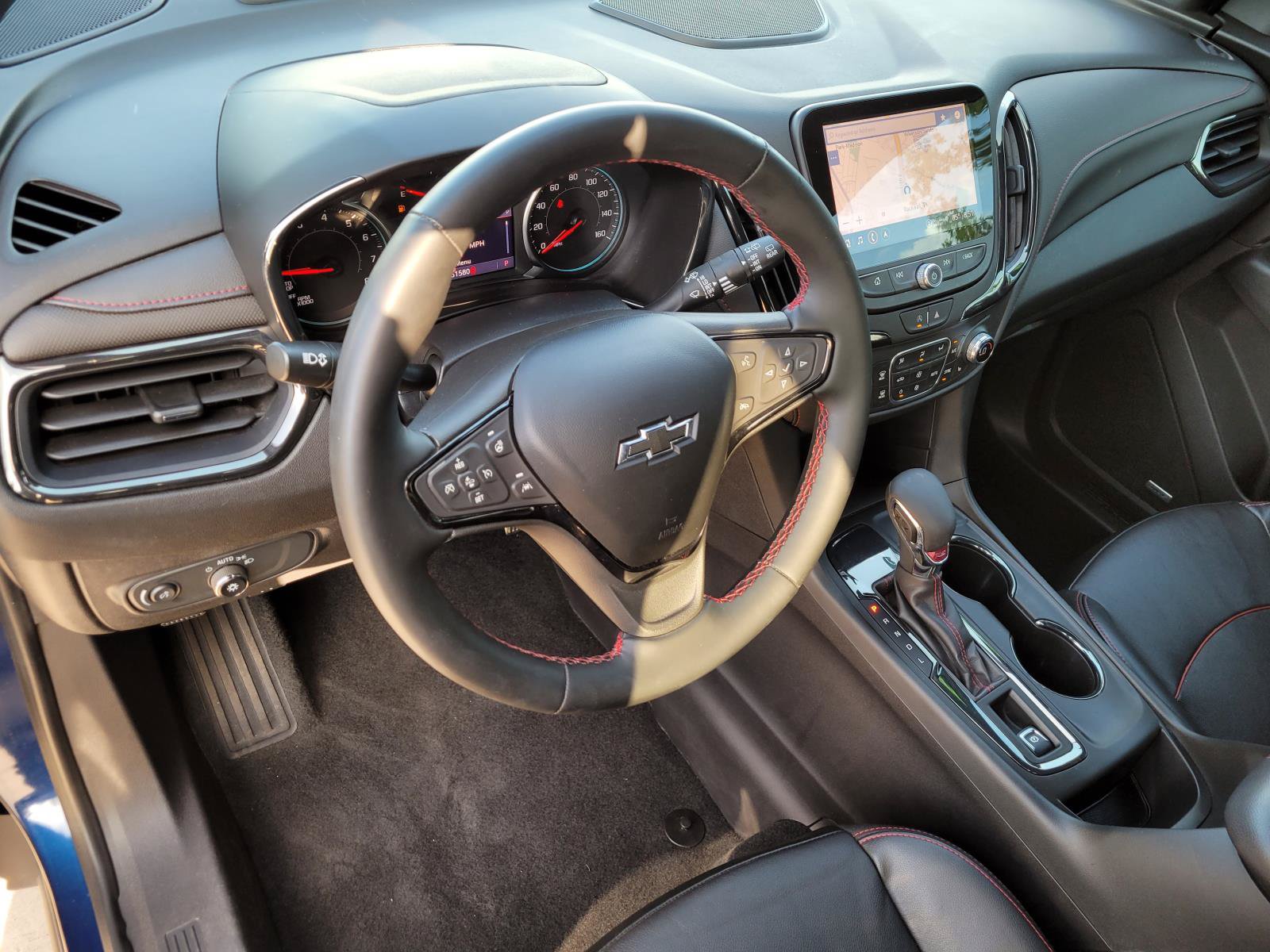 Used 2023 Chevrolet Equinox RS w/ RS Leather Package FWD image 28